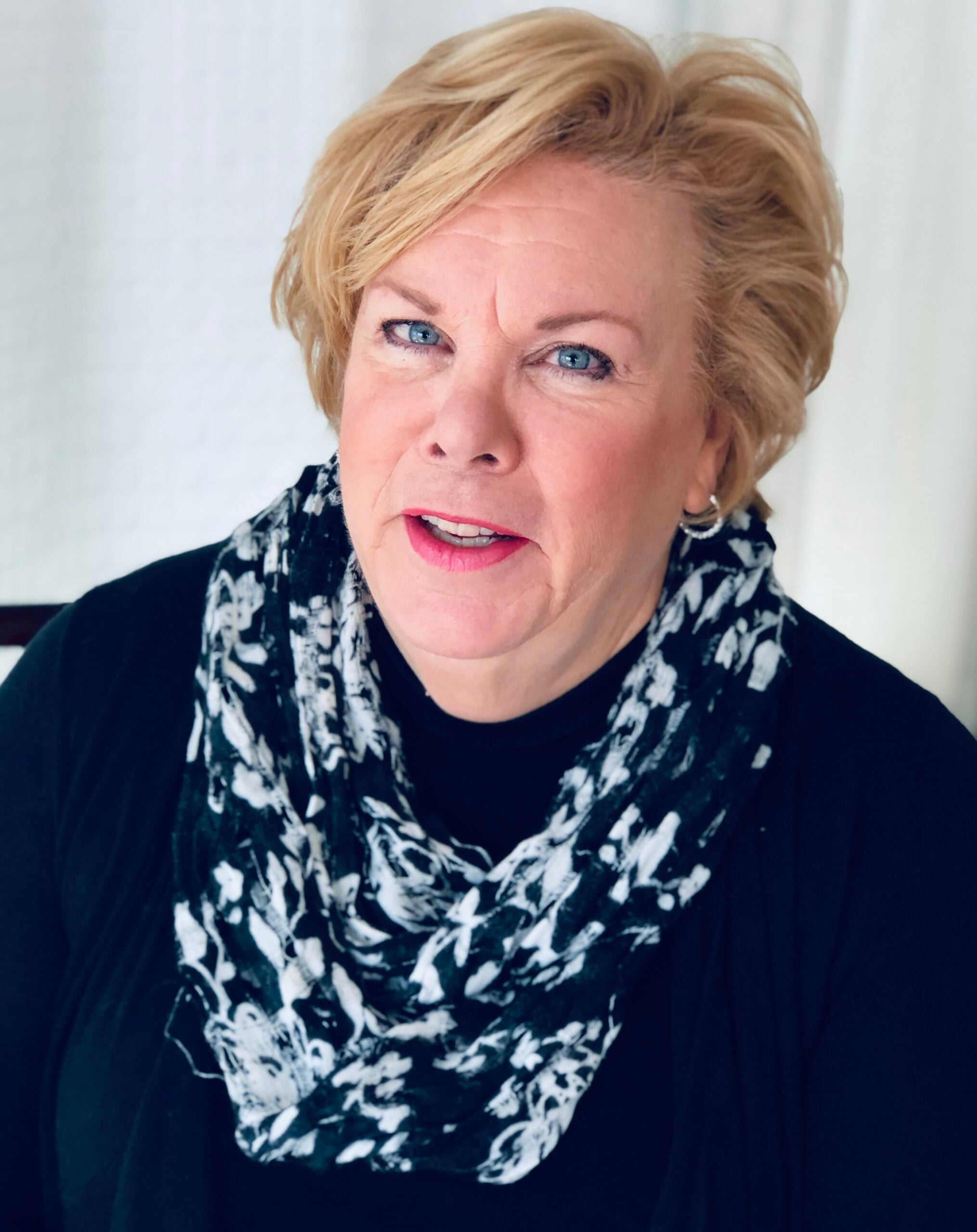portrait MARIANNE FORD, OWNER, BRIGANTINE hOME WATCH